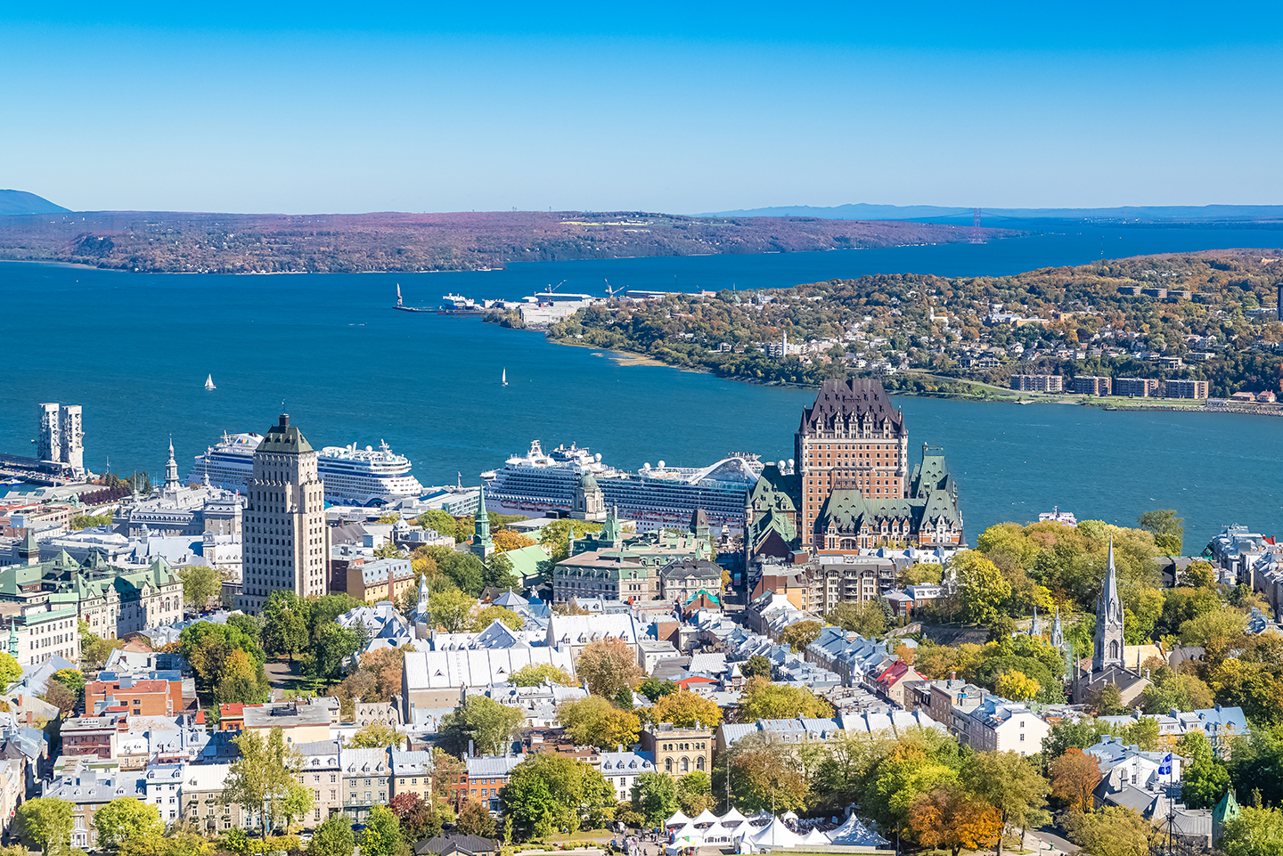 Séjour à Québec condo à louer.