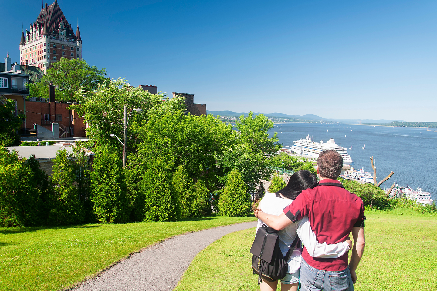 Séjour à Québec condo à louer.